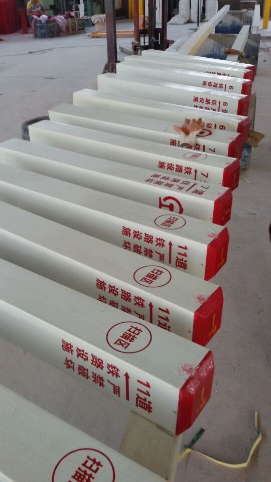 �F·����䓘�־��